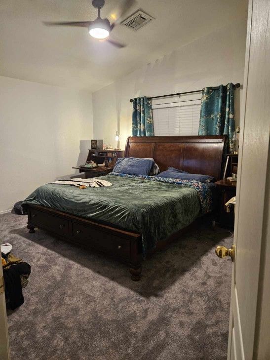 Elegant Wooden King Bed And Mattress w/ Storage Drawers