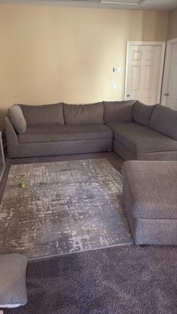 Gray Fabric Sectional Sofa with Chaise