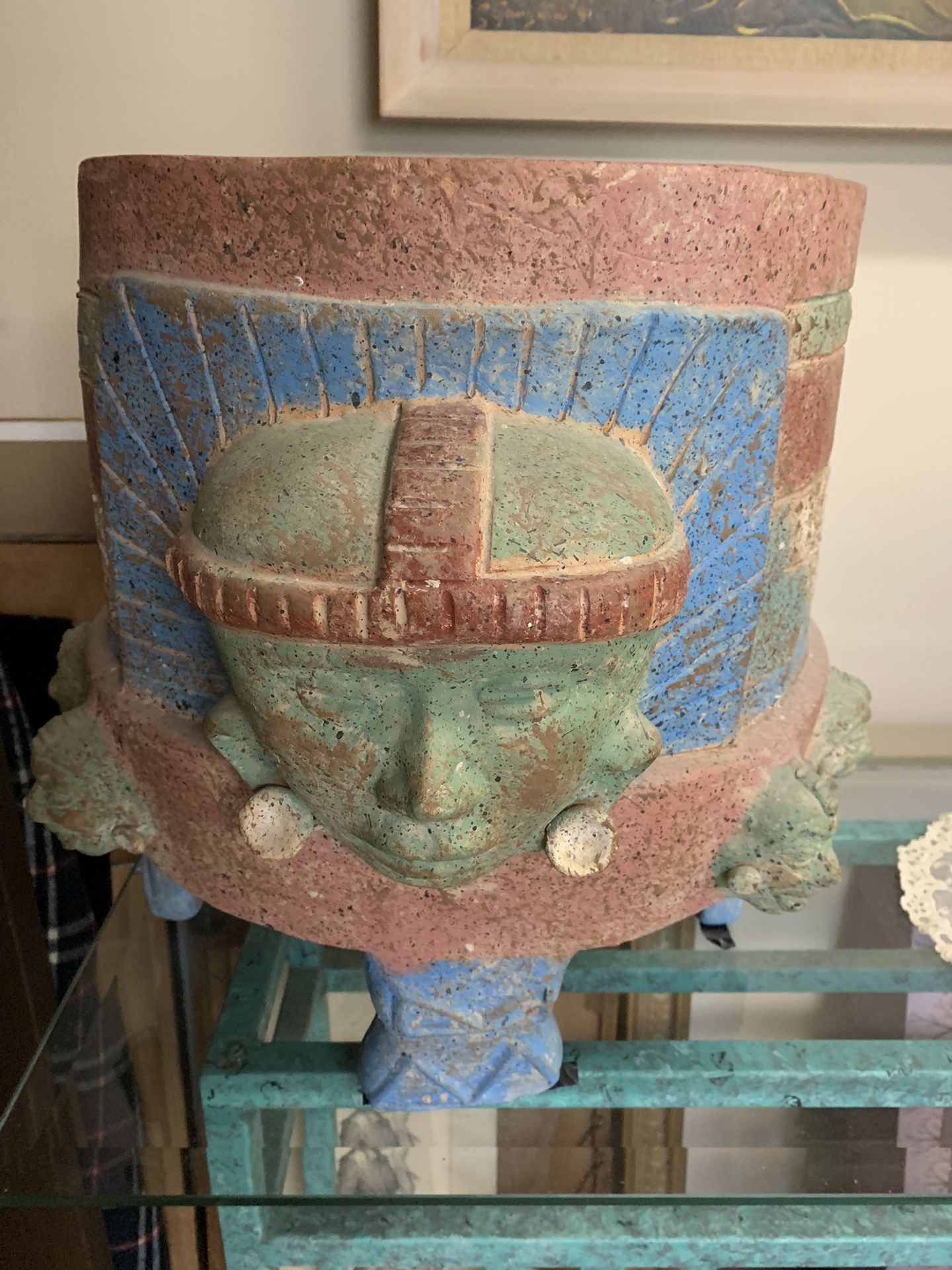 Large Mayan Indian Urn 