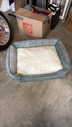 Dog bed