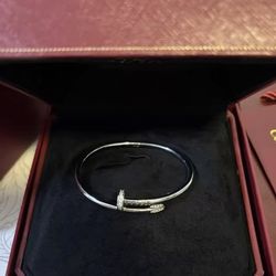 Lady's silver bracelet