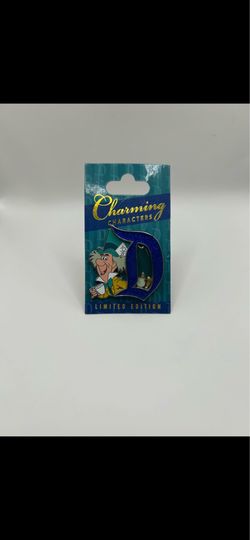 2017 Disney DLR Charming Characters Mad Hatter LE-3000 Pin Rare