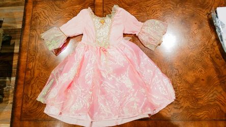 Barbie princess costume size 4-5