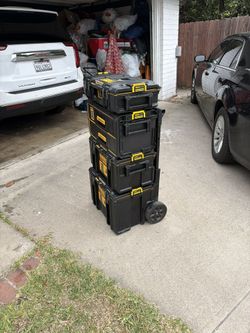 Toolbox  Dewalt 