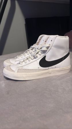 Nike blazer MID