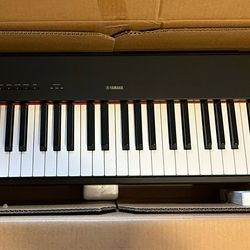 Yamaha P225B (Check description)