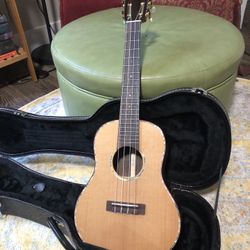 Alulu Ukulele