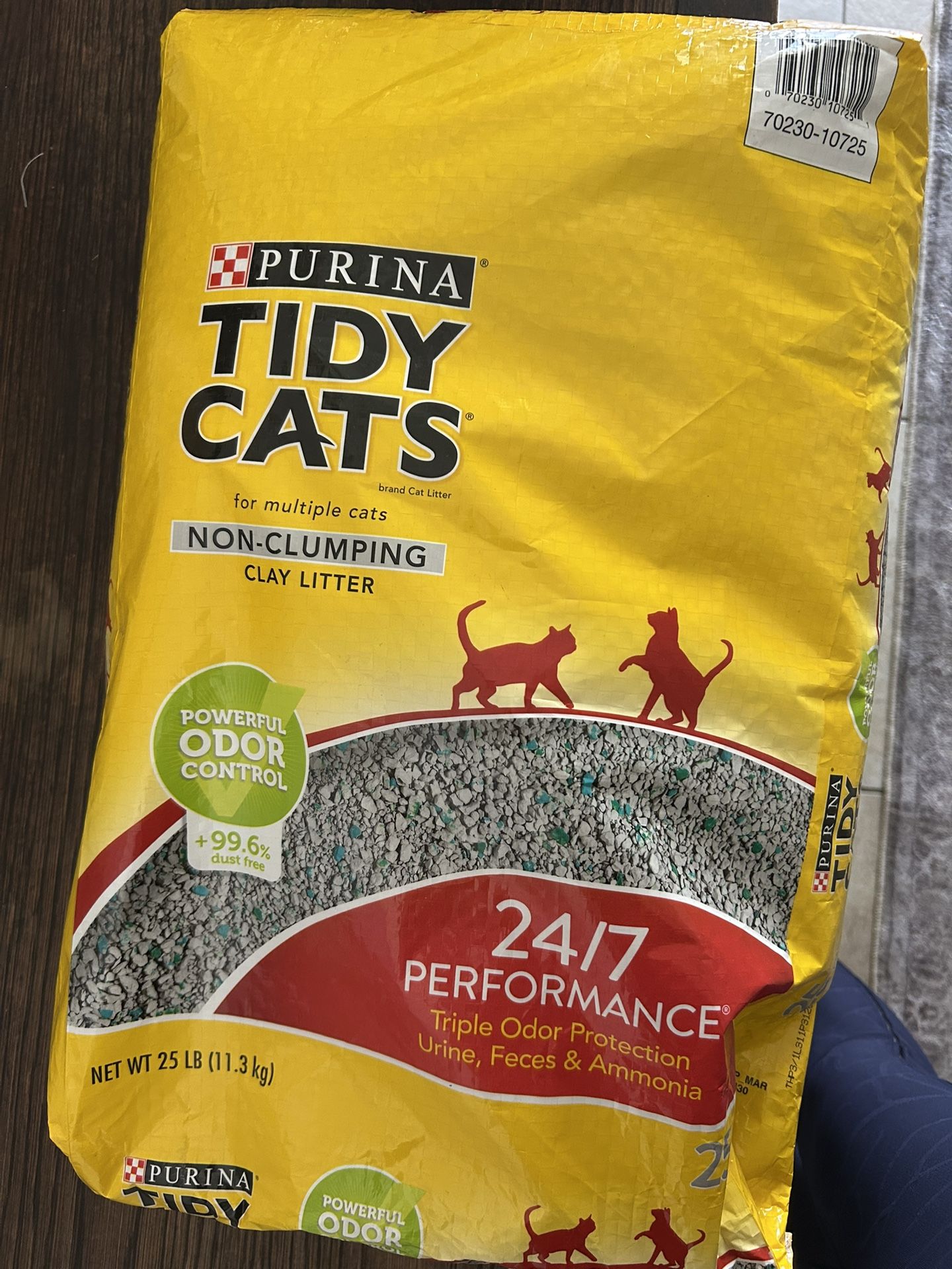 2 FREE BAGS OF CAT LITTER!