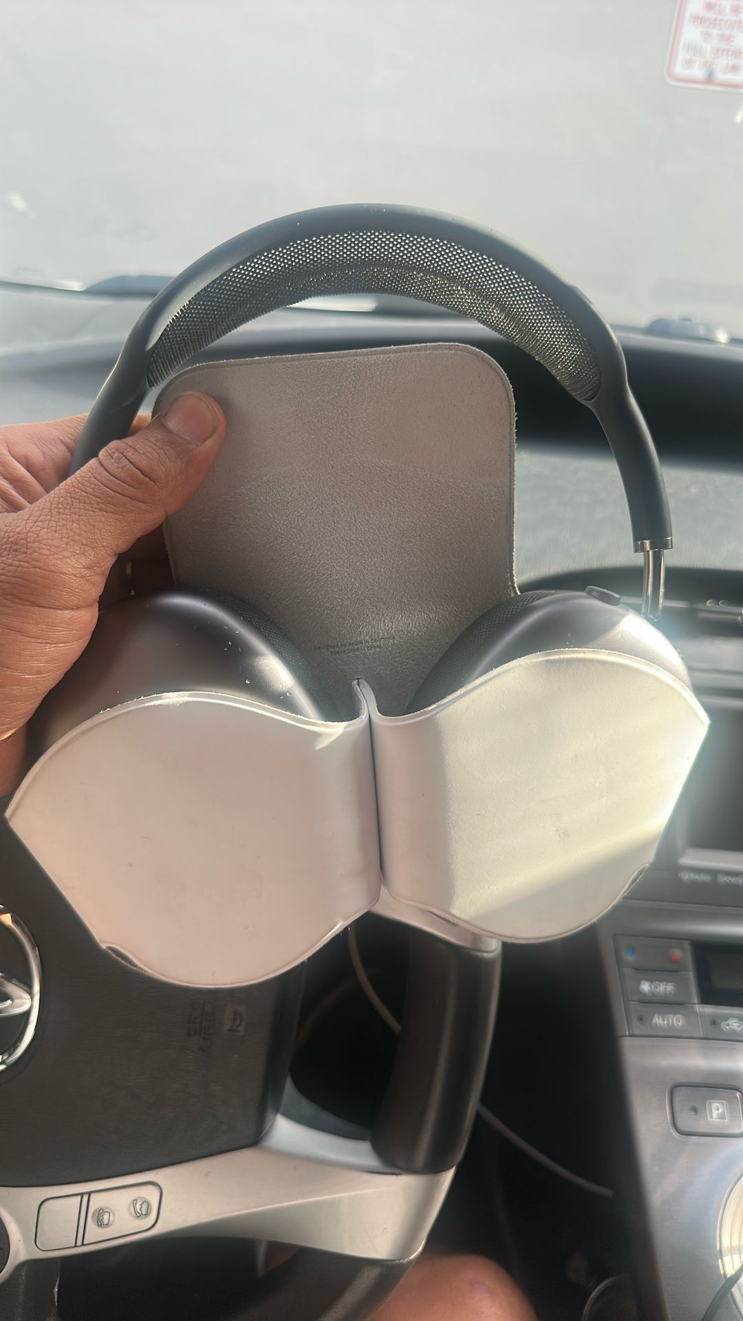AirPod Pro Max