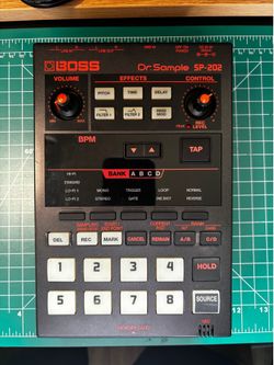 BOSS Dr. Sample SP-202