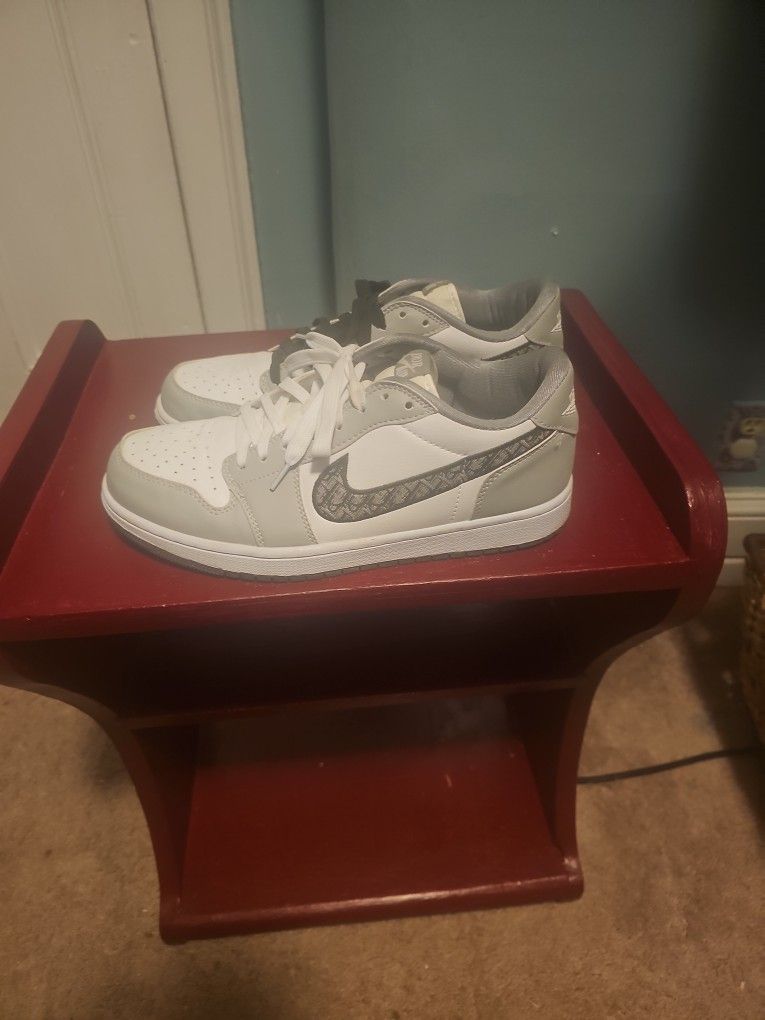 Jordan 1 Lows Dior