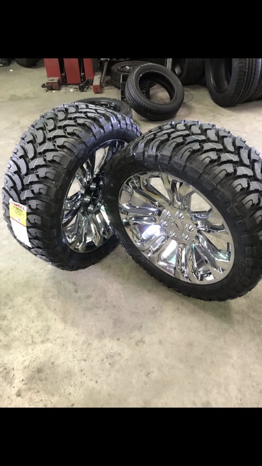 22” High country/ Denali chrome reps. 33” Mt tires $1650