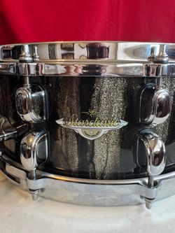Tama Starclassic Maple Snare Drum - Black Clouds & Silver Lining – Chrome