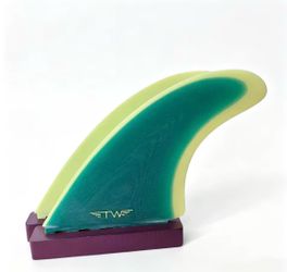 Twin fins
