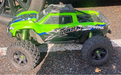 Traxxas XMAXX RC Car