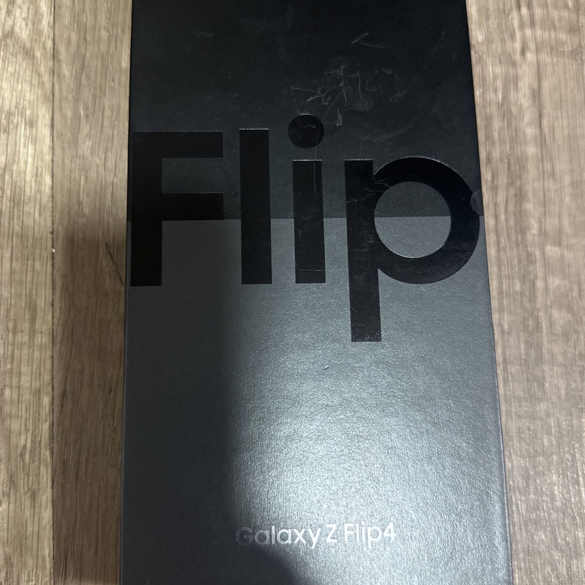 samsung galaxy flip 4