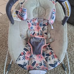 Babytrend Bouncer Seat
