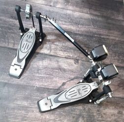 Pearl Double Bass Drum Pedal 🥁  !! $85 or best offer !!