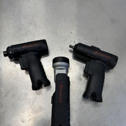 Snap On 3/8 Impact , 1/4 Driver Impact And Flash Light 