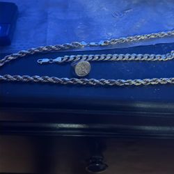 Chain Is 10 Carriages Ring Is 14 Bracelet Is 14