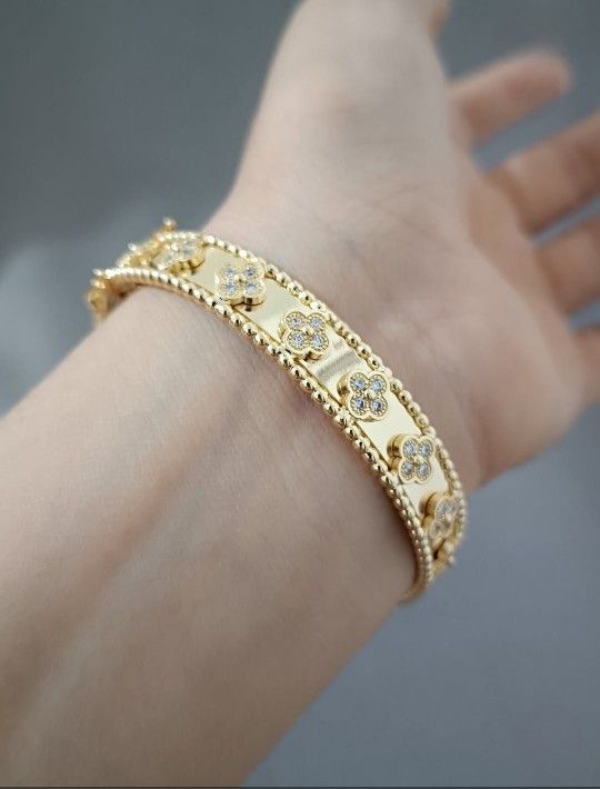 Van Cleef Bangles