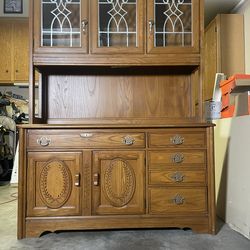 Furniture- Cabinet/hutch
