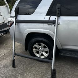 4Runner Roof Rails w/ Crossbars