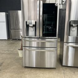 Lg Instaview Four Door French Door Refrigerator HNB83