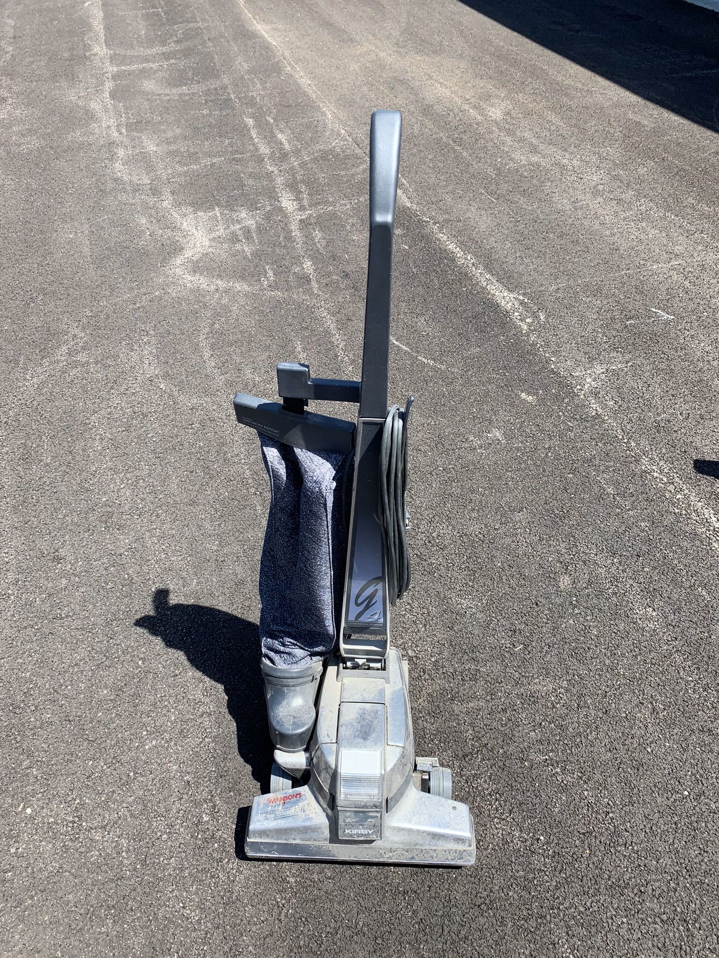 USED Kirby G4 Bagged Upright Vacuum Cleaner Self Propelled USA Made $95.