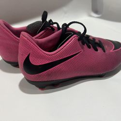 Nike Cleats Soccer Size 5.5Y Youth Girls Bravata II FG  Pink / Black Blast  