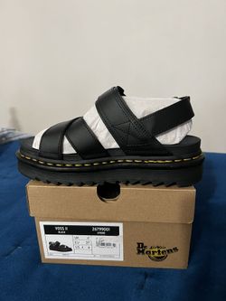 Dr.Martens