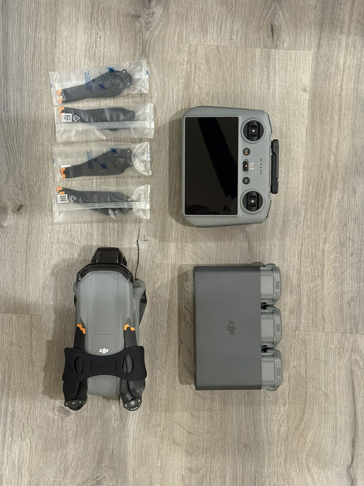 DJI Air 3 Fly More Combo with DJI RC 2