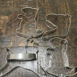 cortadores de galletas de figuras diferentes 