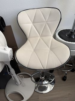 Modern leather Bar chairs 2 for $40