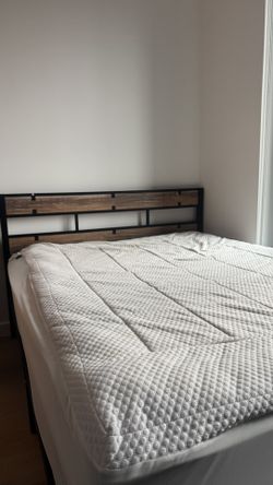 Queen Sleepy’s Hush Plush Mattress With Gel Memory Foam Cooling Topper, Mattress Cover, And Mid Century Modern Industrial Bed Frame Included!