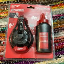 Milwaukee Bold Line Chalk Reel And Red Chalk Refill