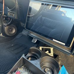 Car Audio Install 