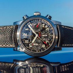 Girard Perregaux Ferrari F300 Chronograph Watch Carbon Dial Box Papers 38mm