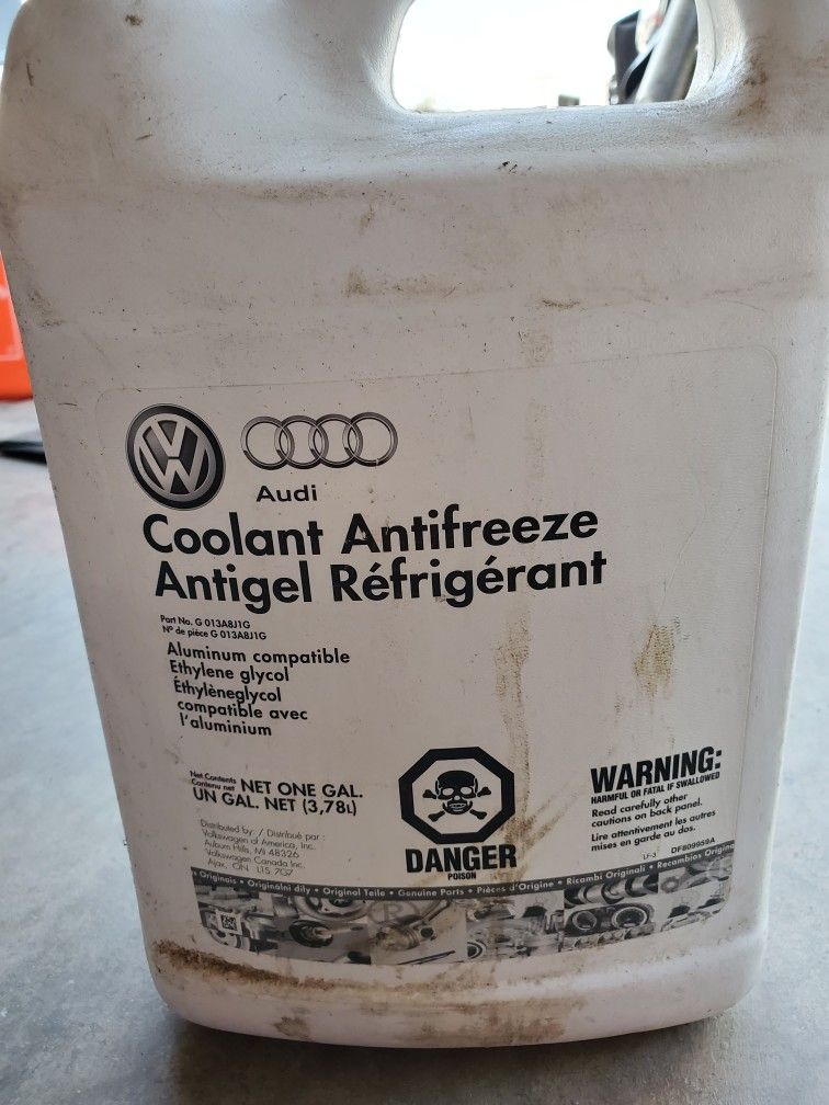 VW & Audi OEM G13 Coolant Antifreeze Concentrate 1 Liter for Sale in Miami,  FL - OfferUp
