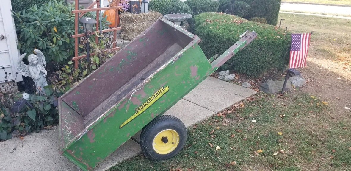 Metal Dump Lawn Cart