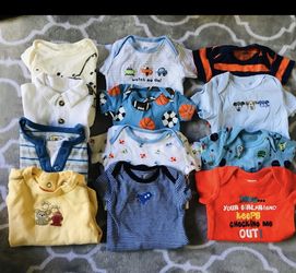 Baby boy clothes new with out some tags N-3months