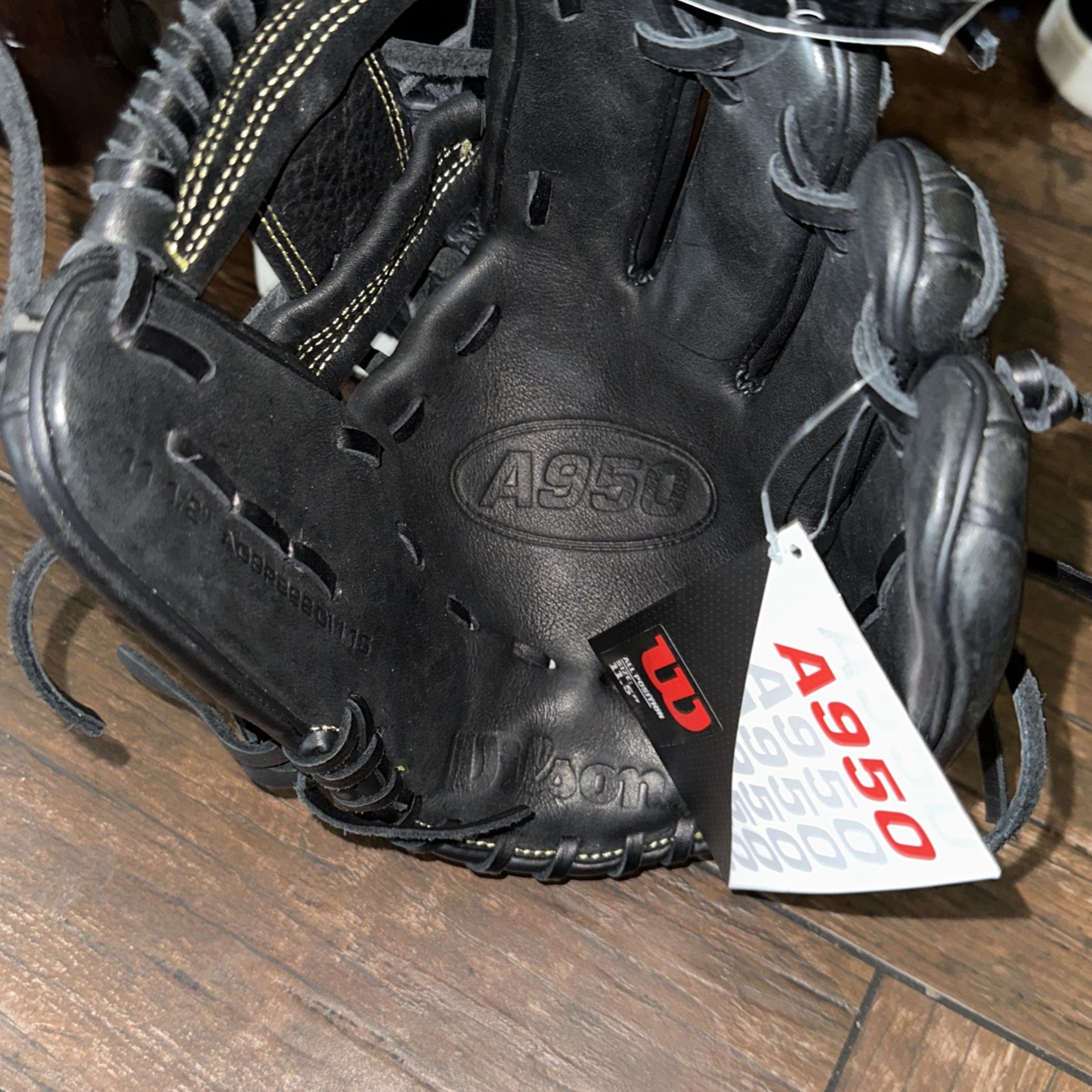 WILSON A950 ALL POSITIONS GLOVE 11.50 New With Tags 