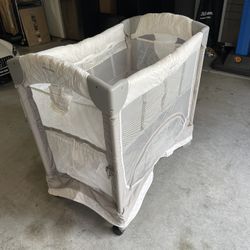 Portable Baby Sleeping Crib