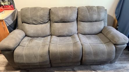 Electric reclining sofa with USB port 89 inch wide