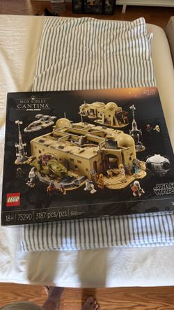 LEGO Star Wars 75290 Mos Eisley Cantina