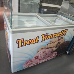 Ice cream cabinet