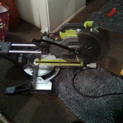 Ryobi Like Miner Saw Sliding Double Beveld 10 Inch 200.00 Cash 