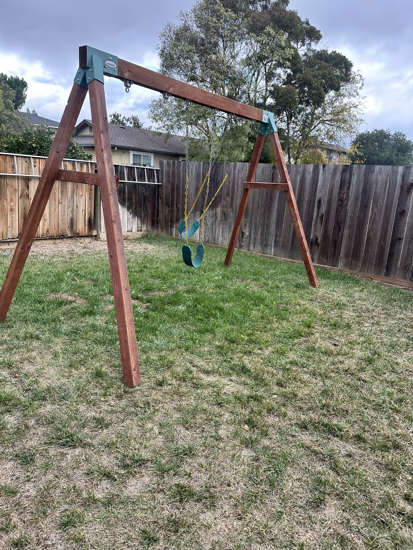 Kids Swing Set