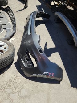 2018/2019 Discovery Front Bumper Cover