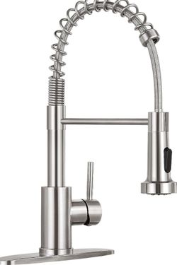KITCHEN FAUCET WITH PULL DOWN SPRAYER
